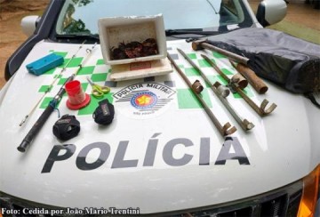 Pol�cia Ambiental multa dois pescadores em Parapu�