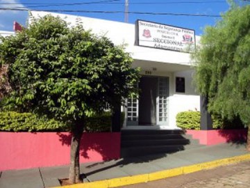 Deinter-8 inspeciona delegacias da regi�o