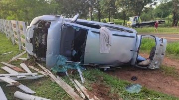 Motorista morre e outras trs pessoas ficam feridas em acidente de trnsito em trecho de estrada vicinal em Tupi Paulista