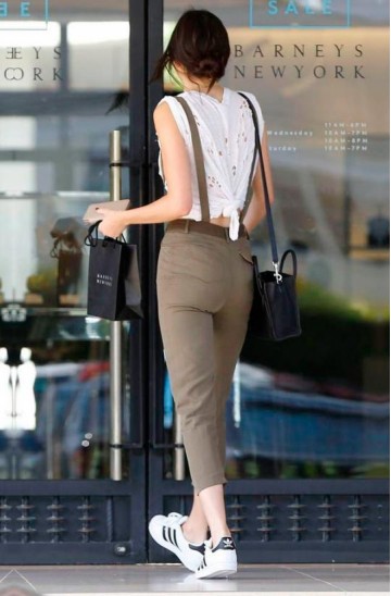 10 maneiras de usar T-Shirt com n�