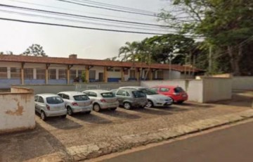 Aluno sofre queimaduras ap�s explos�o de bombinhas em escola de Ja�