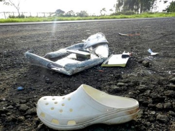 Batida entre carros na Rodovia J�lio Budisk deixa v�tima em estado grave