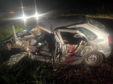 Ap�s colis�o entre carro e caminh�o, passageiro morre em Mirante do Paranapanema