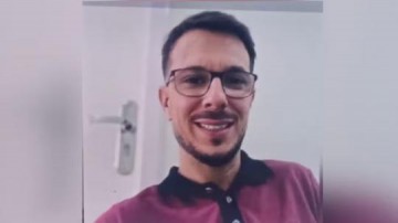 Pol�cia prende mulher suspeita de assassinar o namorado com pelo menos 14 facadas dentro de carro