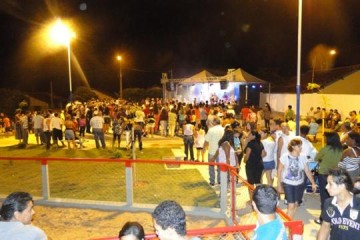 Rin�polis tem encontro de Folia de Reis