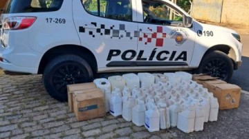 Em Fl�rida Paulista homem � preso por armazenamento irregular de defensivos agr�colas em sua casa