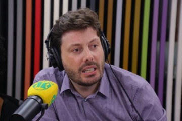 Danilo Gentili  condenado a 6 meses de deteno por injria contra Maria do Rosrio