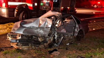 Acidente mata quatro pessoas no Jangad�o pela SP-294