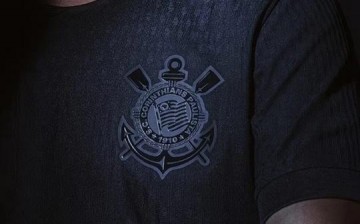 Vendas do novo uniforme do Corinthians crescem 184%