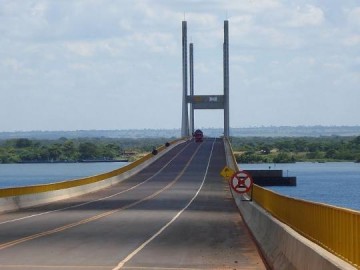 Corpo de homem desaparecido ap�s supostamente agredir mulher � encontrado no Rio Paran�, em Paulic�ia