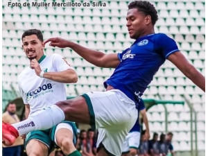 XV de Ja� esquece uniforme reserva e joga com camisa emprestada do Osvaldo Cruz em partida da S�rie A3