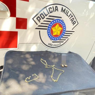 Pol�cia Militar prende um suspeito de furto a loja de semijoias da semana passada em OC