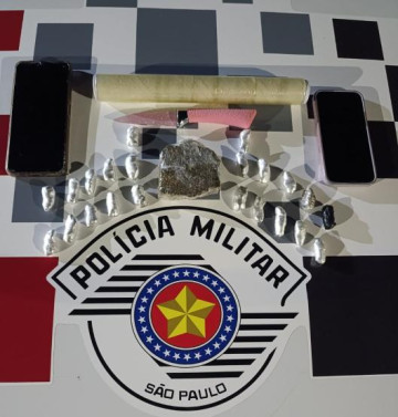 Mulheres s�o presas em flagrante com droga que seria entregue na Penitenci�ria de Irapuru