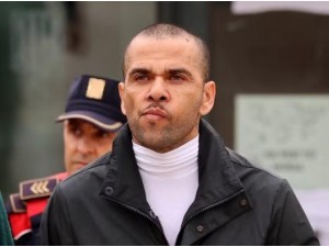 Caso Daniel Alves: MP da Espanha anuncia que vai recorrer contra anulao da condenao por estupro