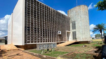 Justi�a de Junqueir�polis condena enfermeira por tr�fico e denuncia��o caluniosa contra colega