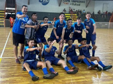 Equipes Sub 10 e Sub 16 de Osvaldo Cruz garantem vaga na final da Copa Jud� de Futsal