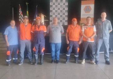 Defesa Civil de Osvaldo Cruz participa de oficina preparat�ria da Opera��o �S�o Paulo Sem Fogo�