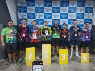 Equipe de T�nis de Mesa de Osvaldo Cruz participa de torneio em Mar�lia