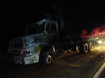 Ataque a Ara�atuba: confirmadas tr�s mortes