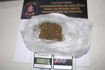 Mulher de detento � flagrada com maconha escondida no c�s de cal�a ao tentar entrar em Penitenci�ria de Irapuru