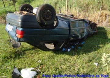 Aposentada de 65 anos morre em acidente na SP-294