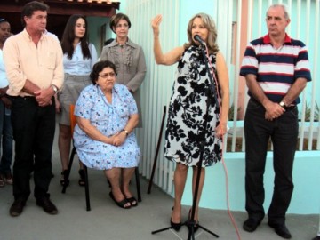 Cidade recebe nova pra�a e Centro de Pediatria