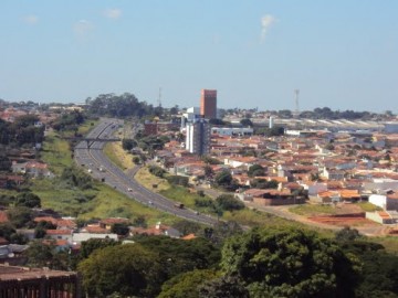 Atropelamentos de pedestres dobram na Rodovia do Contorno, em Mar�lia