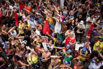 Governo divulga lista de feriados de 2025