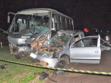 Mec�nicos de Teodoro morrem em acidente com �nibus na rodovia