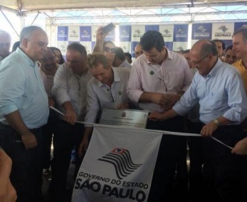 Obras de melhorias na Rodovia Assis Chateaubriand s�o parcialmente entregues no Oeste Paulista