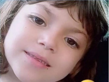 Crian�a de seis anos morre engasgada com bexiga, em Vera Cruz