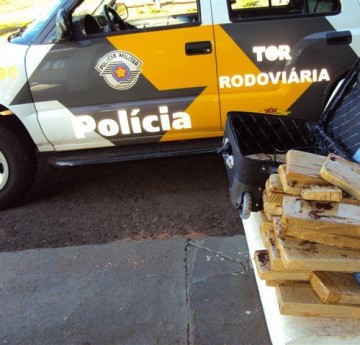 Policiamento Rodovi�rio apreende 25,840kg de maconha