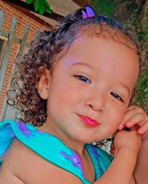 Fam�lia busca ajuda para custear exames de Cec�lia, crian�a de 2 anos com diarreia cr�nica em Osvaldo Cruz