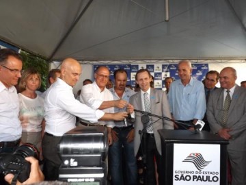 Alckmin entrega viaturas e inaugura obras em OC