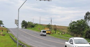 DER implanta radar inteligente pr�ximo � Pol�cia Rodovi�ria de Tup�