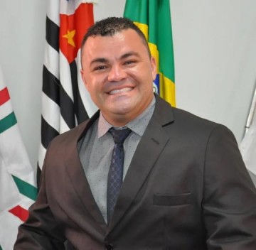 Vereador e funcionrio da Prefeitura de Flrida Paulista, Tiago Ribeiro de Souza, segue internado em Adamantina, aps acidente