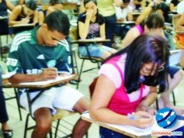 Sai lista de professores aprovados do Estado