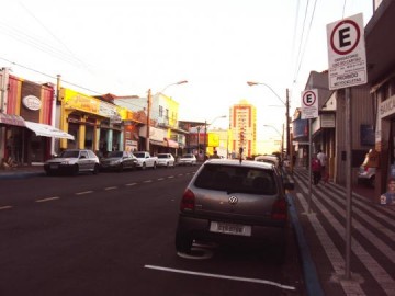 Autor de mudan�a na zona azul abre precedente