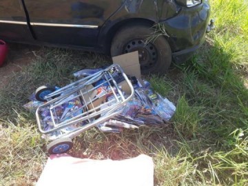 Ap�s capotamento em rodovia, pol�cia constata que ve�culo acidentado transportava produtos do Paraguai