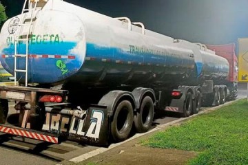 Pai e filho s�o presos ao transportarem 21kg de coca�na na Rodovia Raposo Tavares, em Presidente Prudente