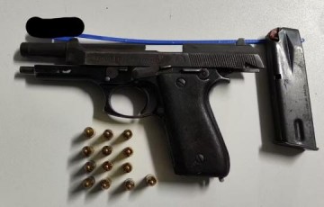 Homem � morto a tiros por policiais militares no Conjunto Habitacional Jo�o Domingos Netto, em Presidente Prudente