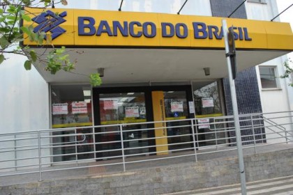 Banco do Brasil  o primeiro a entrar em greve em Osvado Cruz