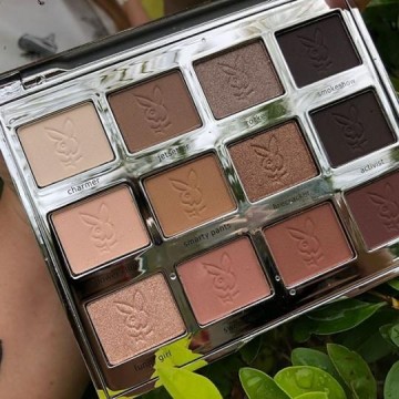 Maquiagem da Playboy: resenha paleta de sombras Playboy Beauty