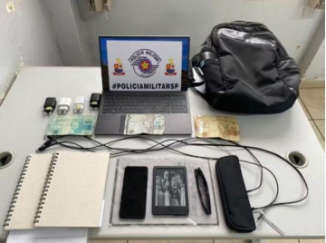 Trio � preso suspeito de roubar R$ 11 mil de cliente na sa�da de farm�cia em Presidente Prudente