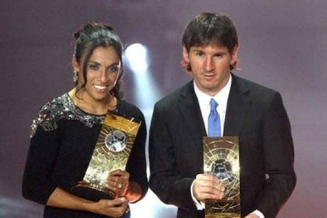 Marta e Messi so eleitos os melhores do mundo pela FIFA