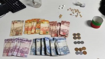 Ap�s den�ncia, idosa � presa com por��es de coca�na, crack e maconha dentro de guarda-roupa em Presidente Prudente