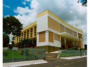 Par�quia S�o Jos� inicia programa��o da festa do padroeiro com 24 horas de adora��o