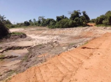 Homem � autuado em R$ 1,9 mil por corte de vegeta��o nativa e dificultar a regenera��o natural em s�tio