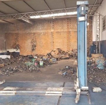 Opera��o fecha 12 desmanches na regi�o