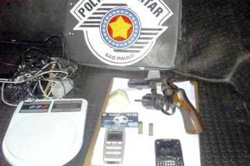 Pol�cia Militar faz apreens�es em Panorama